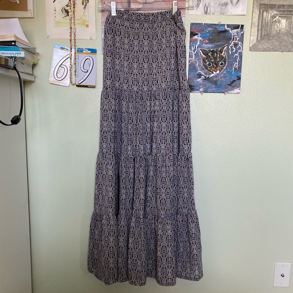 Maxi skirt